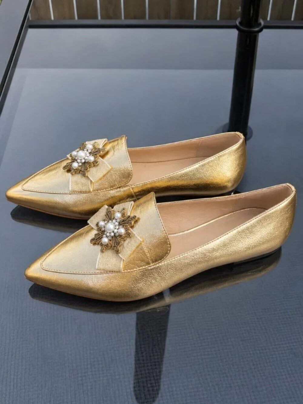 Boden Gold Metallic Embellished Pointed Toe Loafers Crystal Pearl Flats 39 8 - Picture 2 of 9